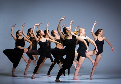 Group of modern ballet dancers